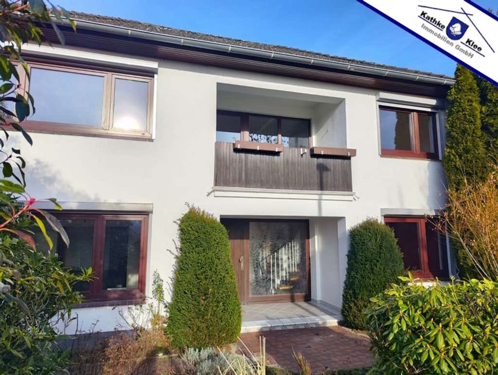 Immobilie in Oyten - Freistehendes Einfamilienhaus + Baugrundstück + Garage in Oyten-Sagehorn - Bild 1