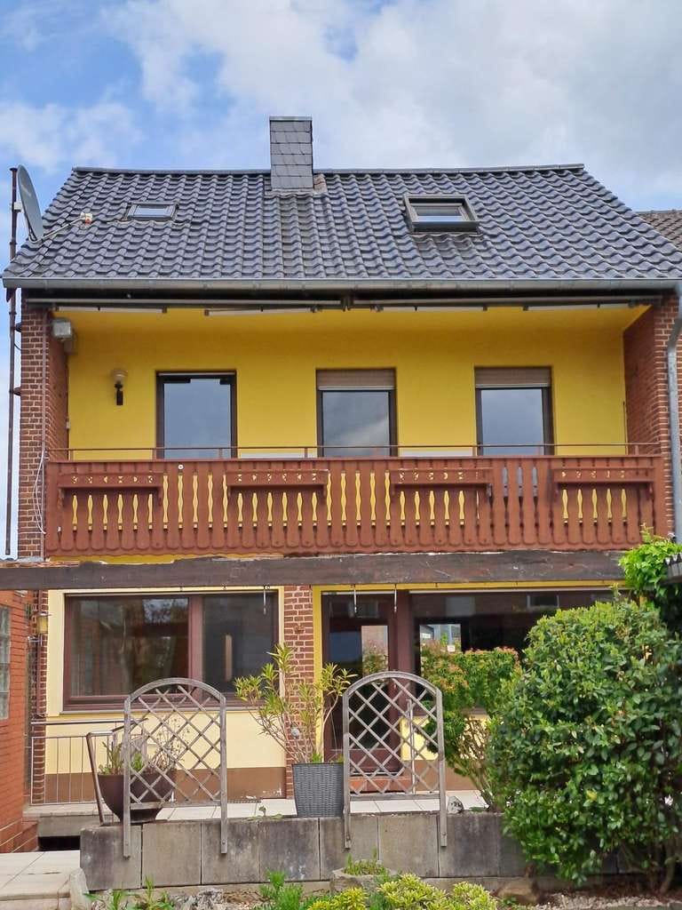Immobilie in Merzenich - Reihenendhaus in ruhiger Lage von Merzenich – viel Platz, großes Grundstück & tolle Möglichkeiten - Bild 1