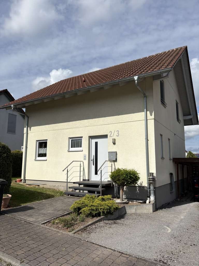 Immobilie in Pfaffenhofen - Einfamilienhaus in Pfaffenhofen, Fertighaus Fa. Schwörer - Bild 0