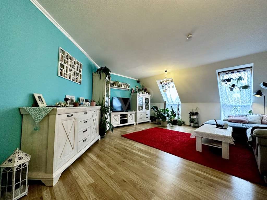 Immobilie in Meppen - Schöne und helle Dachgeschosswohnung mit Blick über Meppen/ Esterfeld - Bild 1
