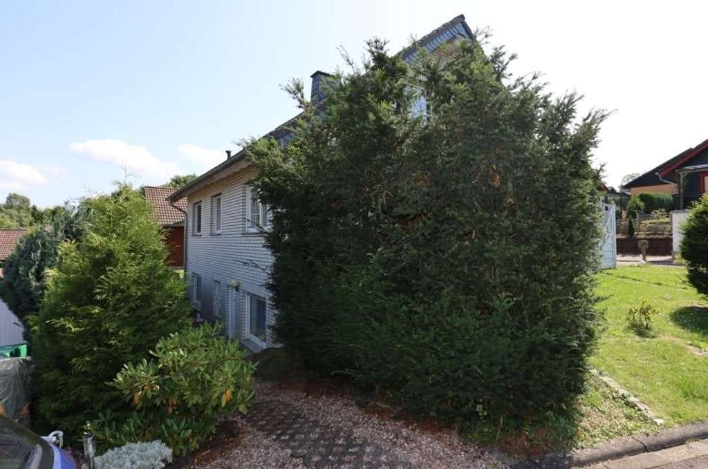 Immobilie in Dahlem - Gepflegtes Einfamilienhaus mit Garage und Garten, Schmidtheim (12) - Bild 3