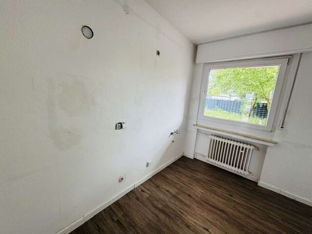 Immobilie in Niederkassel - Großzügiges Reihenhaus mit viel Platz und Entwicklungspotenzial – Bezugsfrei ab 01.06.2026 - Bild 4