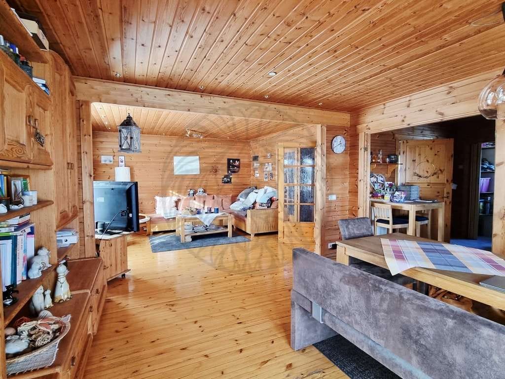Immobilie in Höhn - Gemeinde Höhn: -Naturfreunde hingeschaut- Blockbohlenhaus mit Garage und schönem Garten - Bild 3