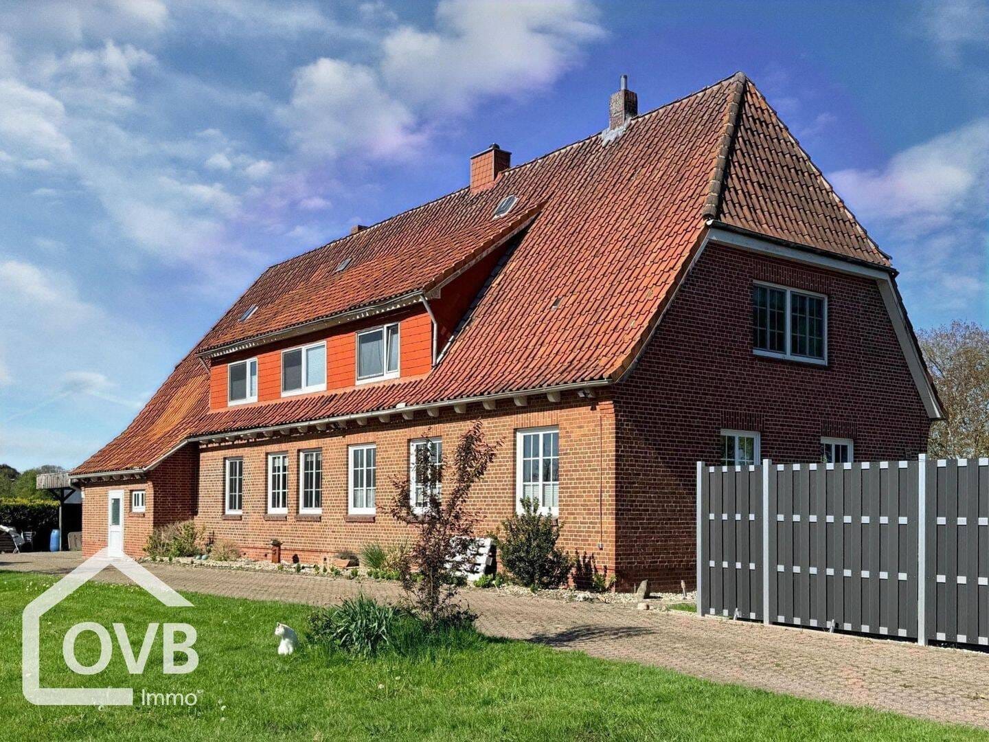 Immobilie in Drochtersen - Mehrgenerationenhaus mit Baugrundstück - Bild 1