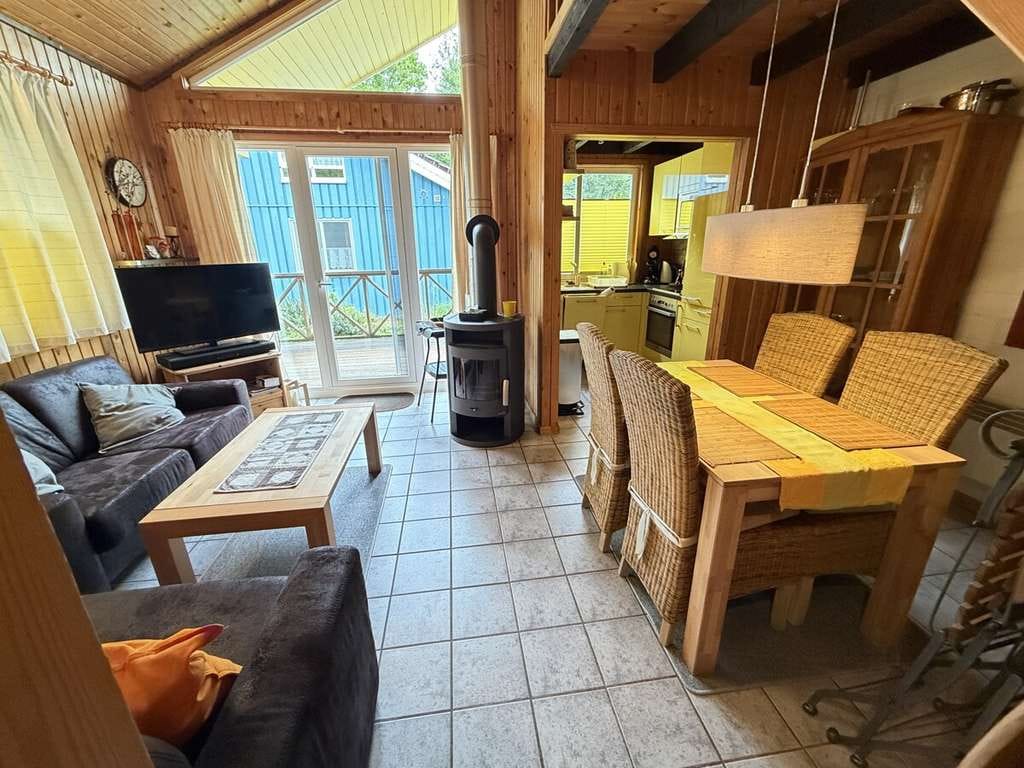 Immobilie in Extertal - Feriendoppelhaushälfte
in schöner Lage
mit Parkplatz - Bild 4
