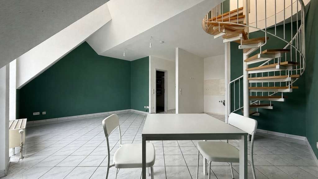 Immobilie in Bobenheim-Roxheim - Sofort freie Maisonette-Wohnung mit Balkon, Aufzug und Tiefgaragenstellplatz in Bobenheim-Roxheim - Bild 1