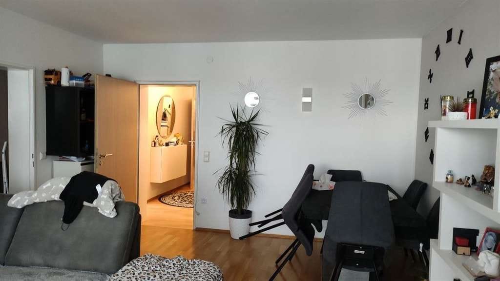 Immobilie in Senden - GERÄUMIGE 2-ZIMMERWOHNUNG MIT LOGGIA IN ZENTRALER CITY-LAGE VON SENDEN - Bild 1
