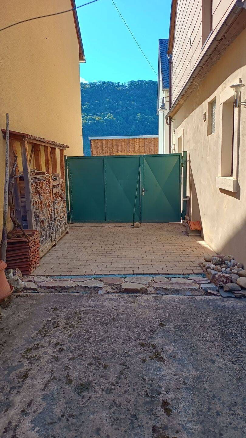 Immobilie in Neumagen-Dhron - Hübsches Wohnhaus / Mosel-Ferienhaus in Super-Zustand  -  einfach nur weiternutzen - Bild 2