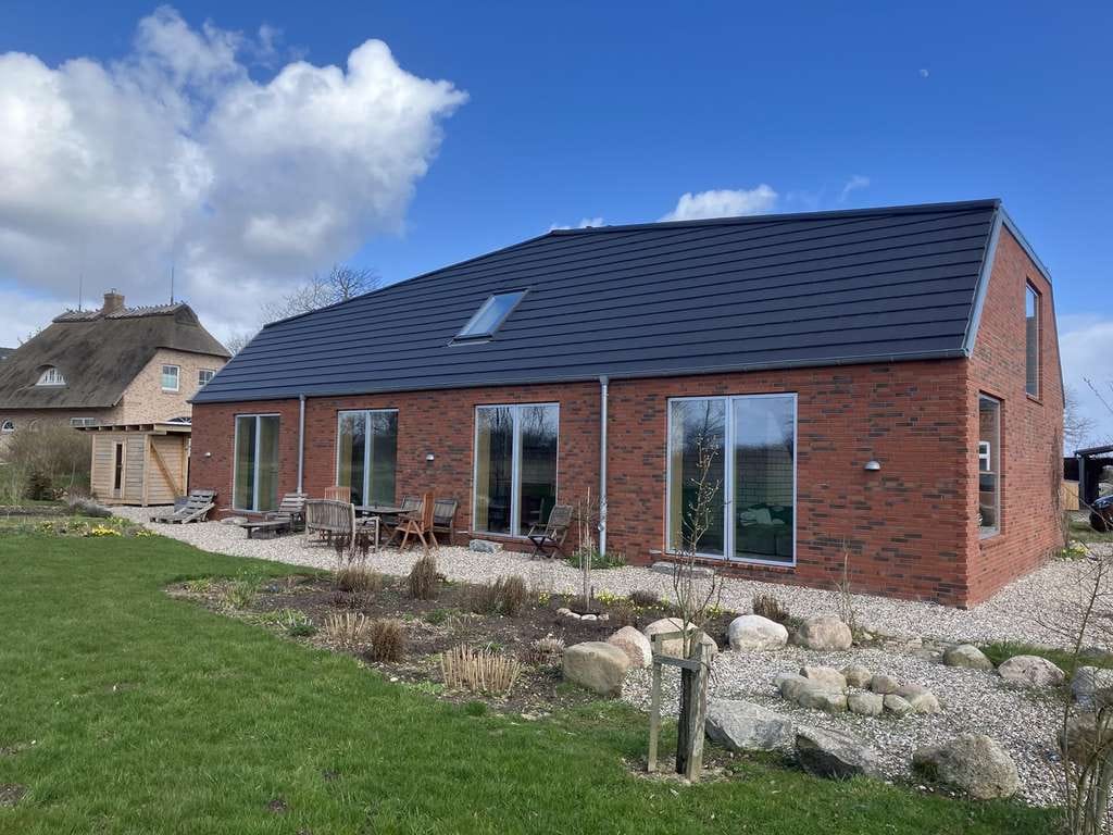 Immobilie in Langballig - Einfamilienhaus in Ostseenähe mit Panoramablick über Wiesen und Felder - Bild 1
