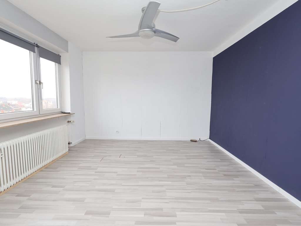 Immobilie in Frankenthal (Pfalz) - Einziehen und Wohlfühlen... lichtdurchflutete Eigentumswohnung im Penthouse-Stil - Bild 2