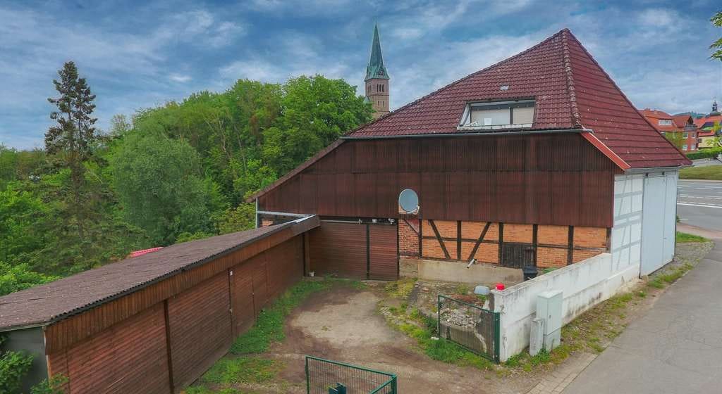 Immobilie in Herzberg am Harz - Voll vermietetes Mehrfamilienhaus mit Garagen, Scheune, viel Nutzfläche & zusätzlichem Baugrundst� - Bild 4