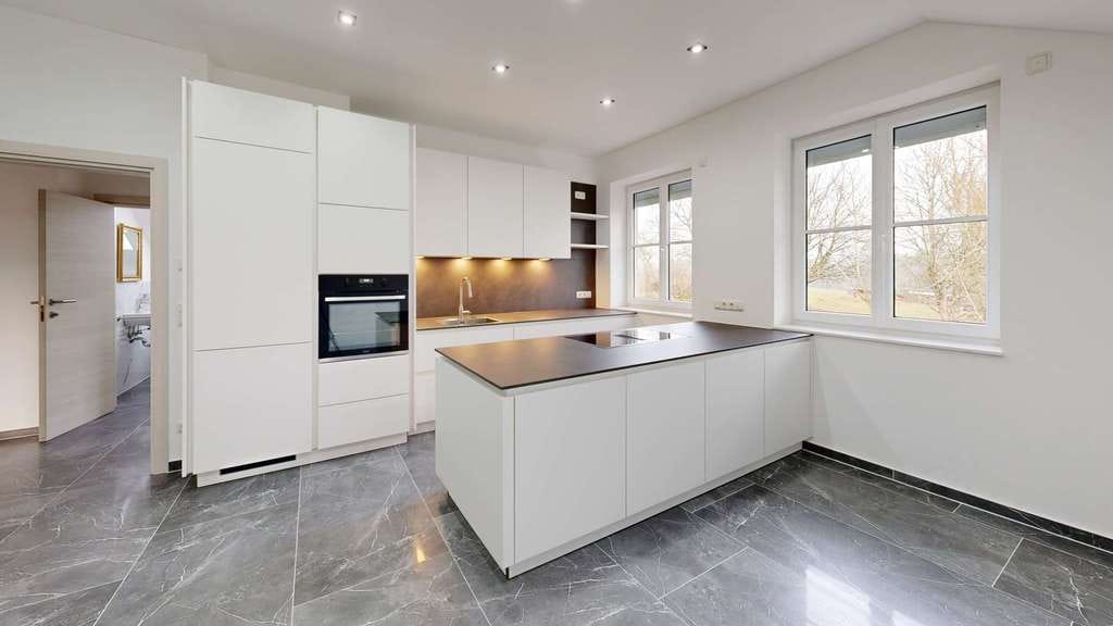 Immobilie in Büchlberg - Moderne 4-Zimmer DG-Wohnung in Saderreut bei Büchlberg - Bild 1