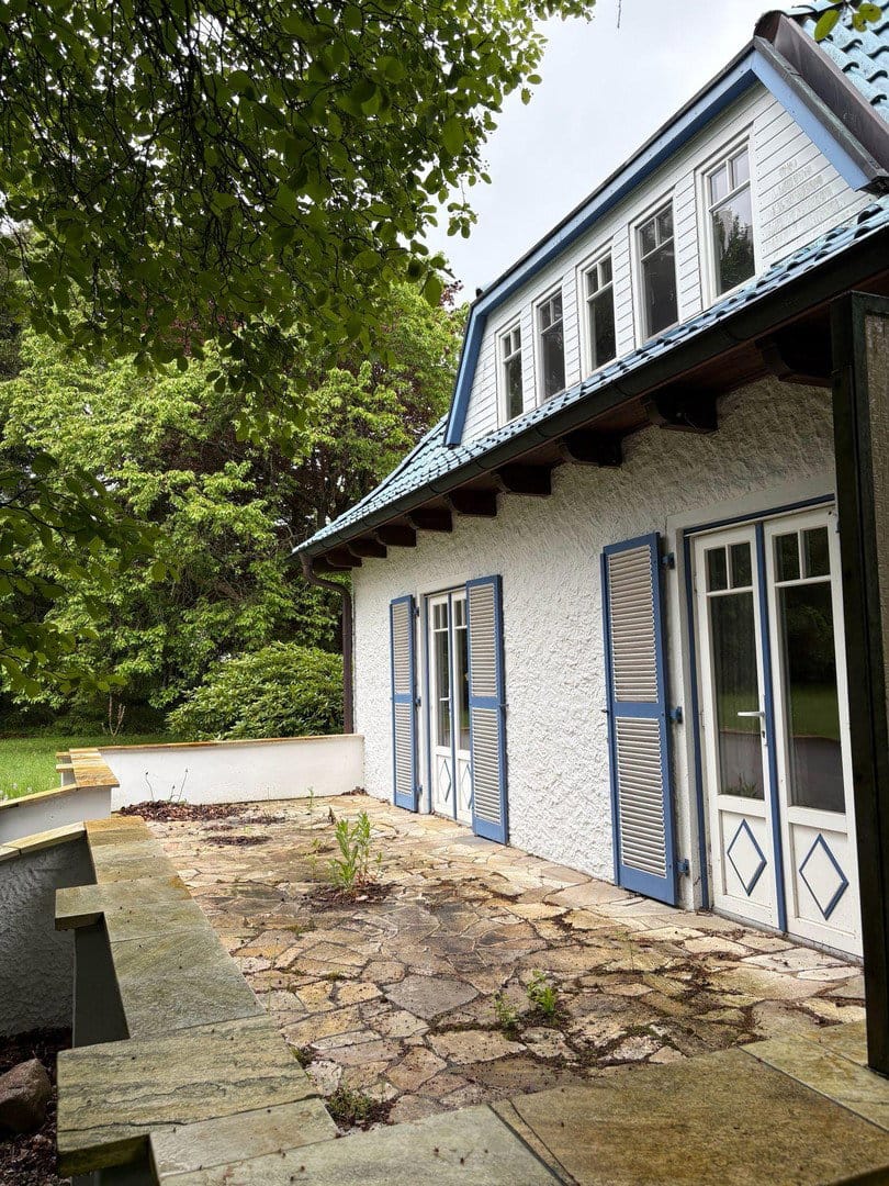 Immobilie in Osterrönfeld - Zauberhaftes kleines Haus mit großem Grundstück (teilbar). - Bild 0