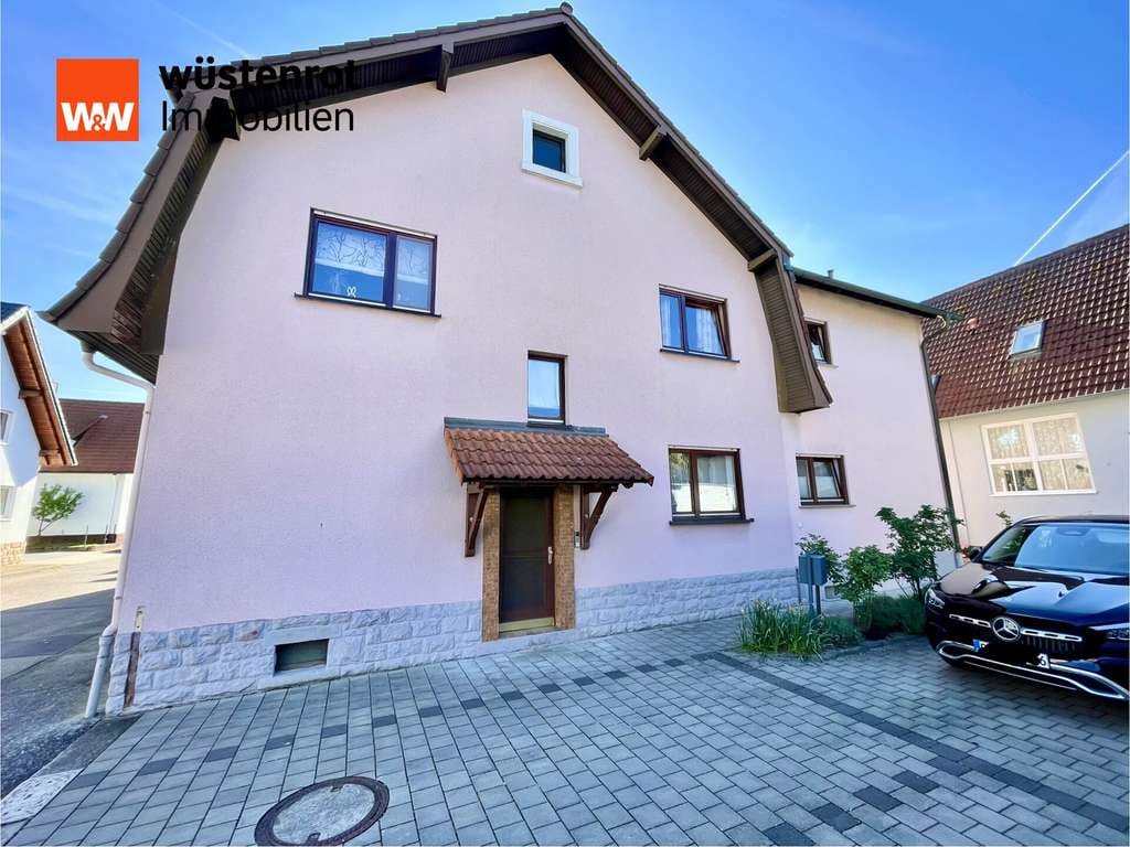 Immobilie in Ötigheim - ENTFALTUNG IM ZWEIFAMILIENHAUS: 2 Etagen mit 6 Zimmer, KFZ-Stellplätze, schöne und sehr ruhige Lage* - Bild 0