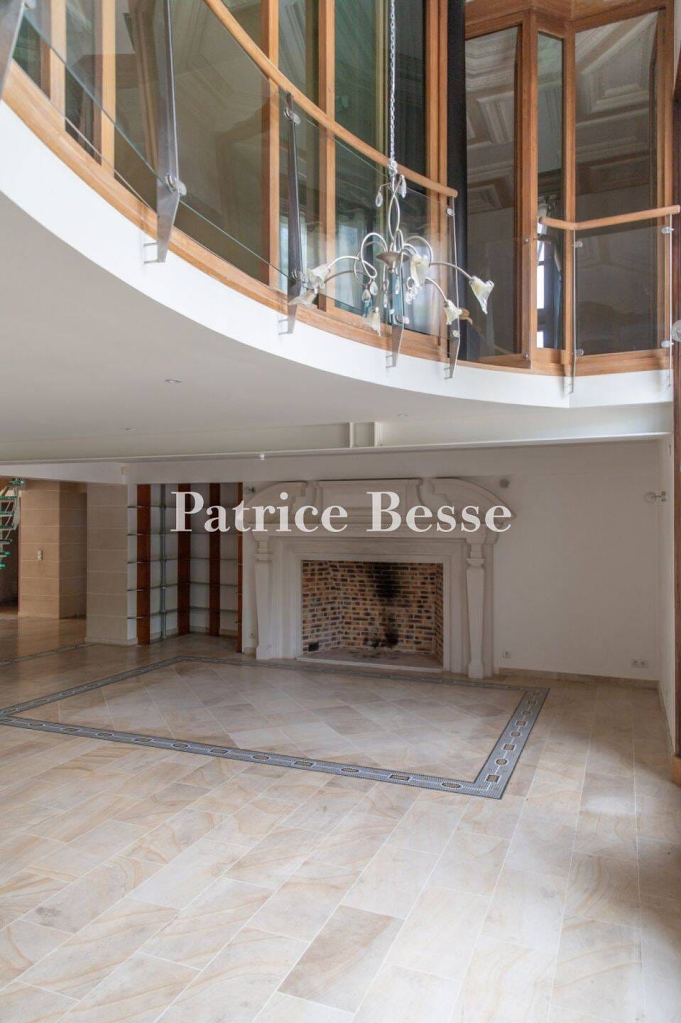 Immobilie in Happurg - An entirely renovated, 295-m² flat, in a neoclassical chateau, thirty minutes from Paris - ref 307543 - Bild 3