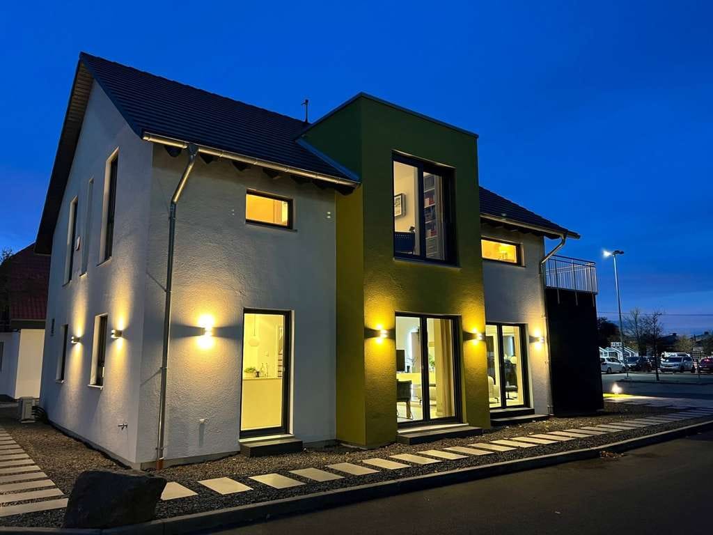 Immobilie in Neukirchen/Erzgebirge - Energiesparend & zukunftsgerecht bauen: ganz einfach mit massa haus - Bild 0