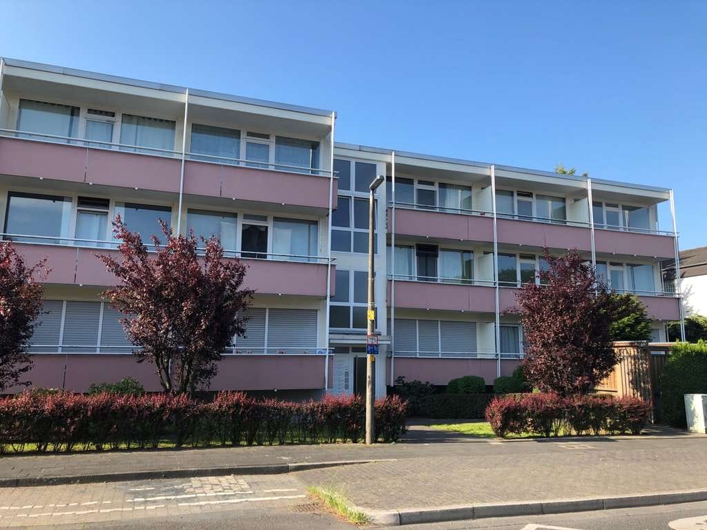 Immobilie in Sankt Augustin - SANKT AUGUSTIN-NIEDERBERG in Top-Lage, 1 Zi. Appt. ca. 27 m² Wfl., Balkon und Tiefgaragenstellplatz - Bild 0