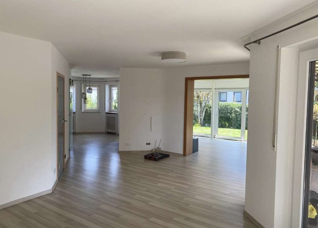 Immobilie in Diedorf - Großzügige Doppelhaushälfte in Diedorf - Bild 4