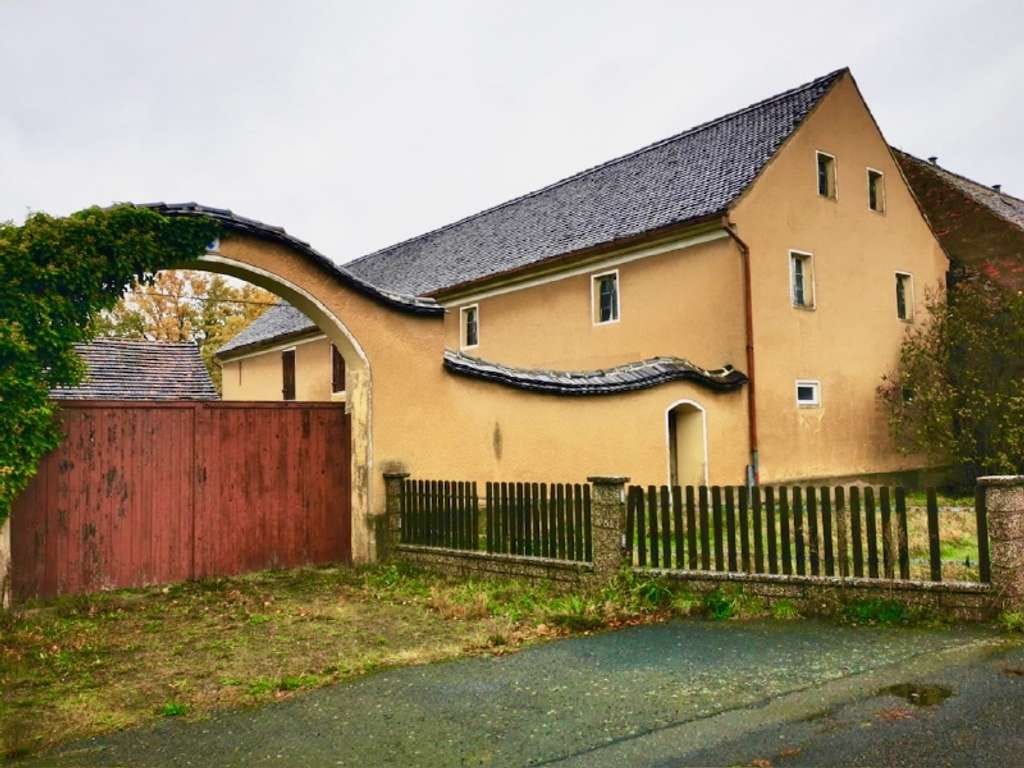 Immobilie in Kamenz - Kamjenc - Dreiseithof teilsaniert / Pferdeboxen vorhanden / Nähe Kamenz - Bild 2