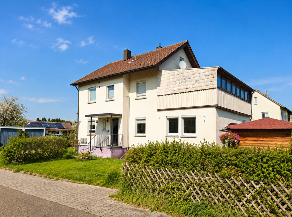 Immobilie in Offenau - GLOBAL INVEST SINSHEIM | Wohnen wie im Haus - 4-Zimmer-EG in Offenau mit  Garten, Garage & Vollsanierung 2021 - Bild 2