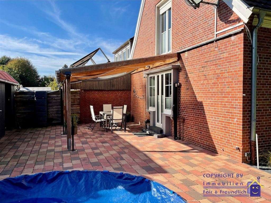 Immobilie in Hesel - *** TEIL SANIERTES DOPPELHAUS MIT POOL UND GARAGE IN HESEL! Wohnen direkt am Heseler Wald - Bild 4