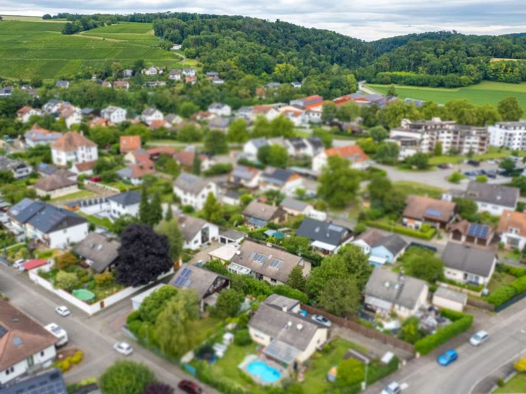 Immobilie in Efringen-Kirchen - Nordischer Klinker im sonnigen Süden – Ihr großzügiges Zuhause mit Garten - Bild 3
