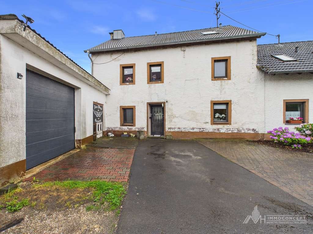 Immobilie in Berndorf - Einfamilienhaus mit Gestalltungsmöglichkeit | teilsaniert | 54578 Berndorf | Eifel - Bild 0