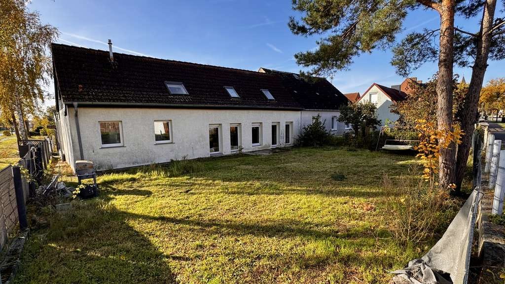 Immobilie in Klietz - Familienfreundliches Haus mit Kamin, Wintergarten & Gartenidylle im Herzen von Klietz - Bild 4