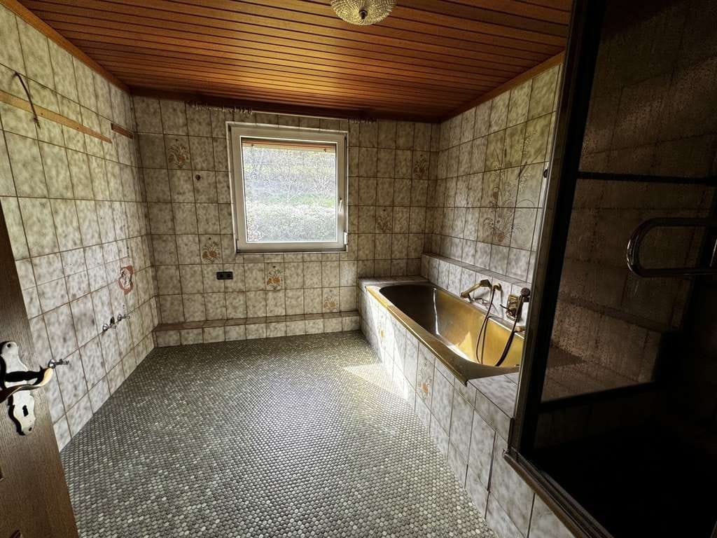 Immobilie in Pfinztal - Mehrfamilienhaus in begehrter Hanglage - Bild 4
