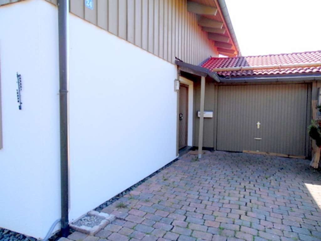 Immobilie in Waakirchen - Freistehendes Einfamilienhaus  mit guter Aussicht - Bild 4