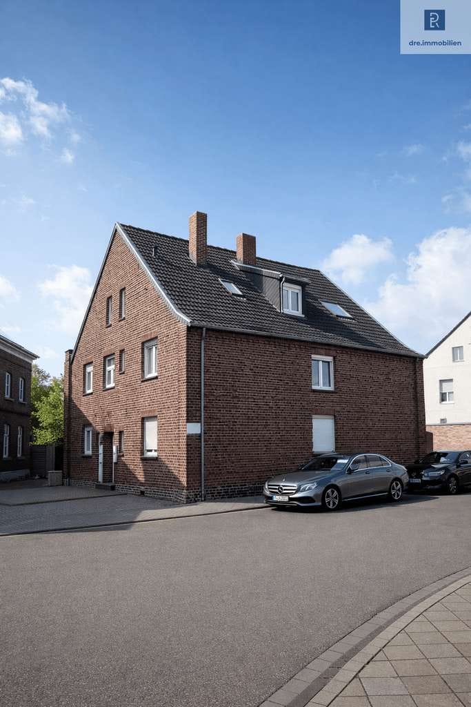 Immobilie in Viersen - Viersen-Süchteln // Attraktives 5-Parteienhaus mit ca. 240 m² – solide Kapitalanlage - Bild 0