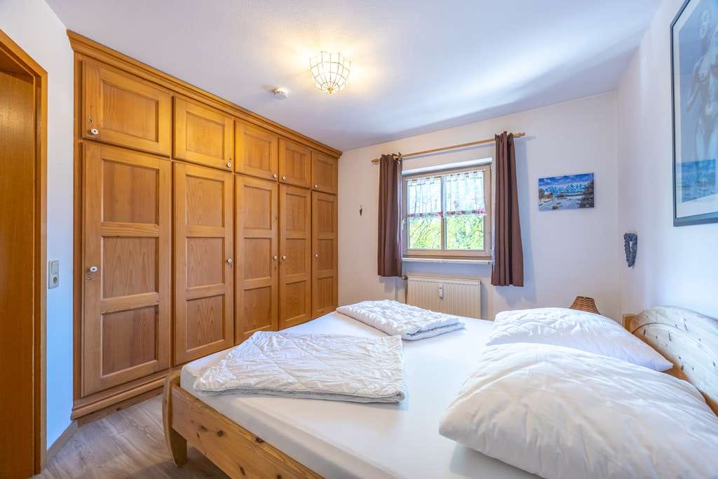 Immobilie in Unterwössen - Zur Eigennutzung oder Kapitalanlage, charmantes 2-Zimmer-Apartment mit alpinen Chalet-Charakter - Bild 4