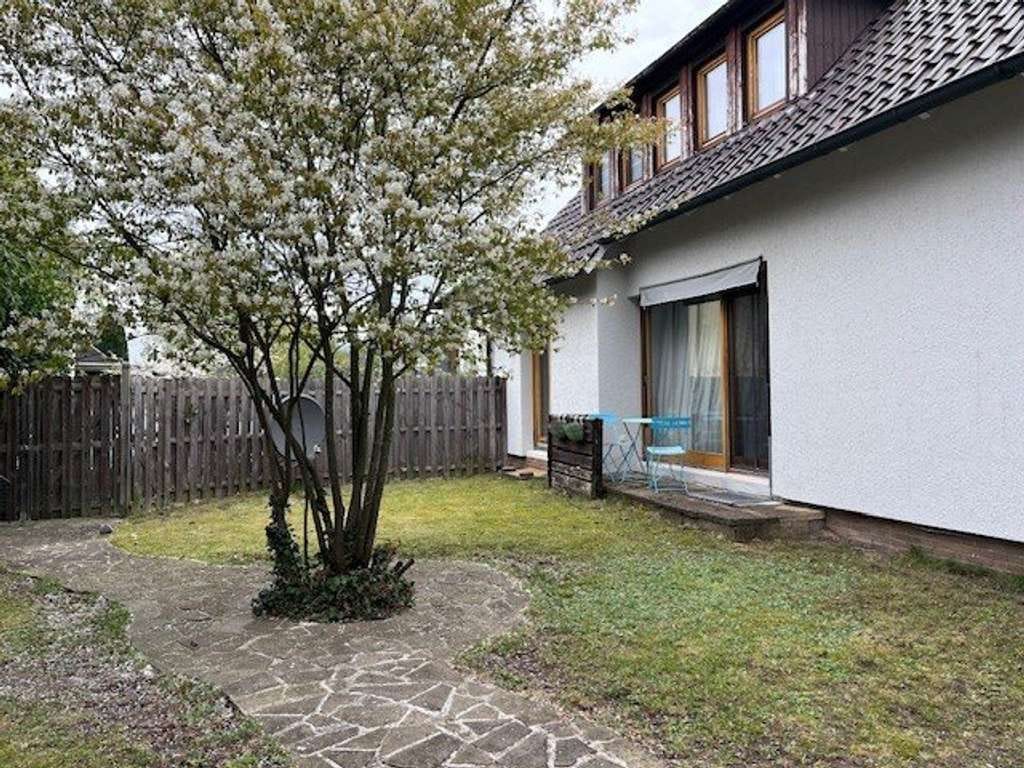 Immobilie in Bad Iburg - Wohnen und vermieten: Charmantes 3 Familienhaus in ruhiger Sackgassenlage - Bild 2
