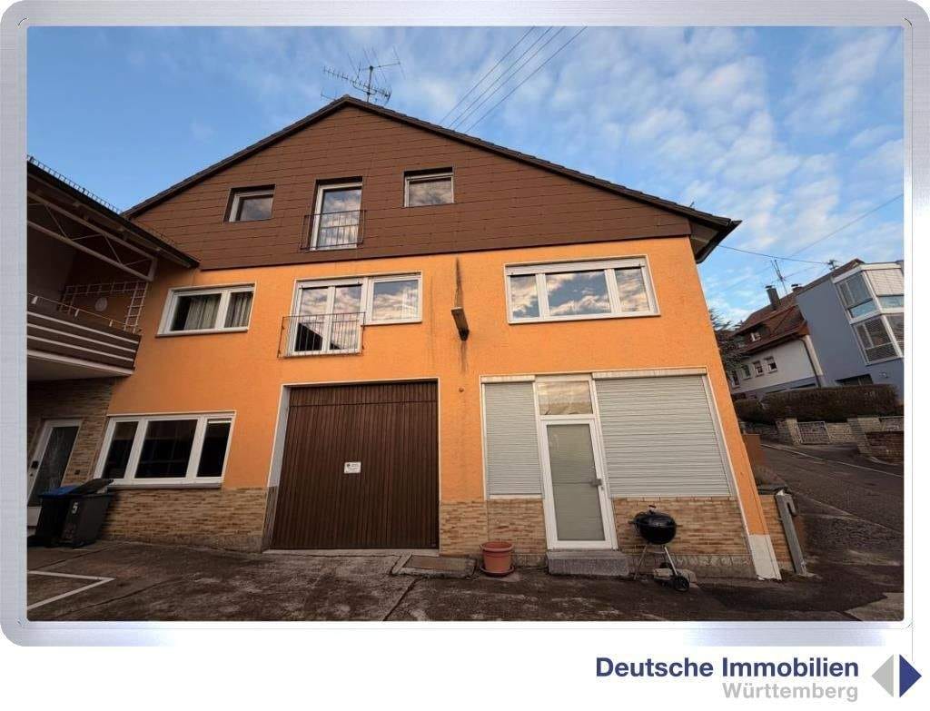 Immobilie in Esslingen am Neckar - Aufgeteiltes 2 Familienhaus mit Einliegerbüro und großer Garage in ES- Liebersbronn - Bild 2