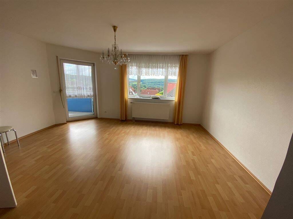 Immobilie in Wächtersbach - Schöne 2 Zimmerwohnung mit Balkon in Wohnanlage - Bild 1
