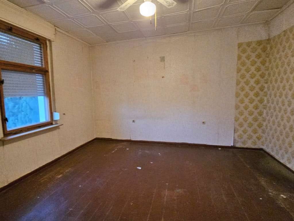 Immobilie in Groß Kreutz (Havel) - Zweifamilienhaus mit Vollkeller, Mansarddach und Nebengebäuden! - Bild 4