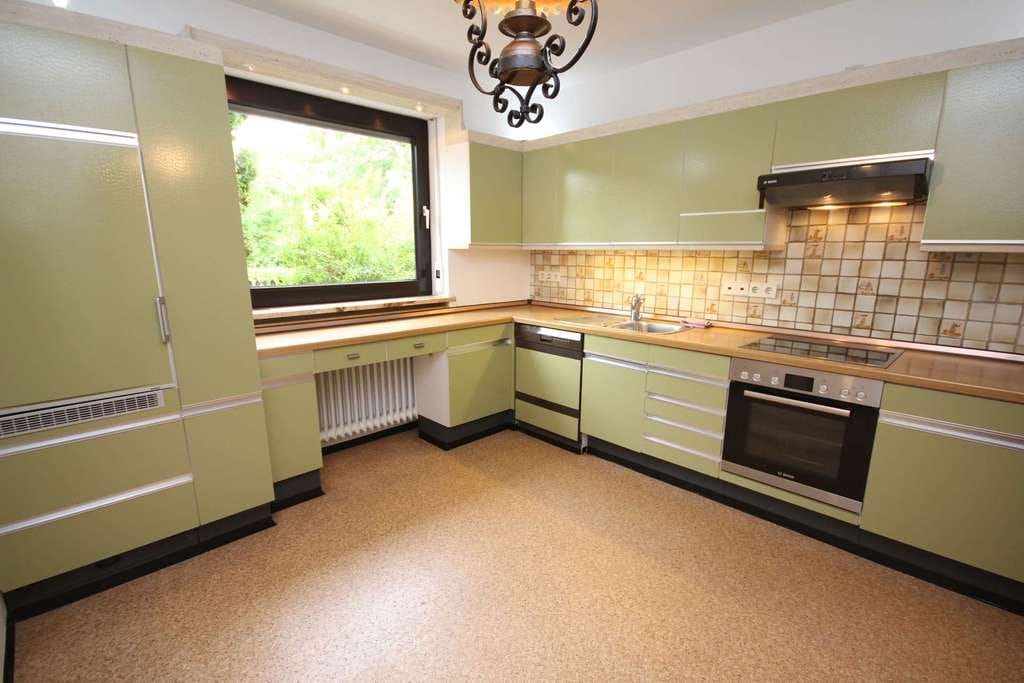 Immobilie in Neuried - Das perfekte 3-Familien-Haus * 3x4-Zi.-Wohnungen * Südgarten * Parkett! - Bild 3