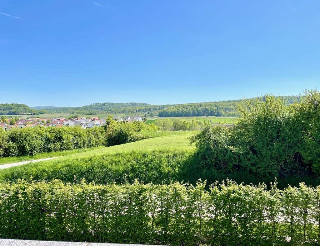 Immobilie in Lehrensteinsfeld - Perfekte Lage und hochwertige Ausstattung mit Aufzug,  Tiefgarage und  großzügiger Sonnenterrasse - Bild 2