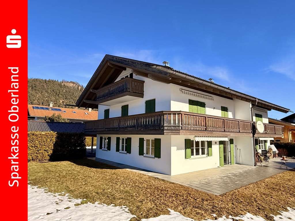 Immobilie in Wallgau - Neuwertige Gartenwohnung mit Flair! Unverbaubarer Bergblick inklusive... - Bild 0