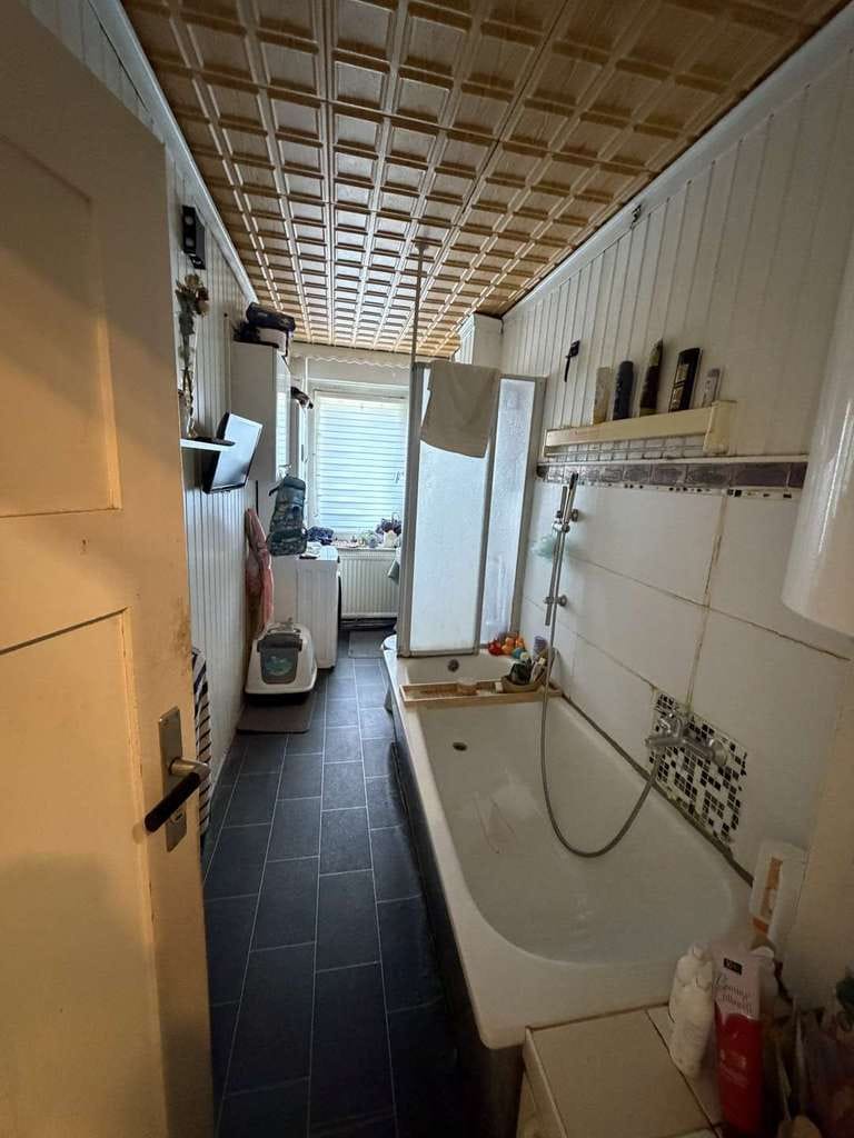 Immobilie in Brandenburg an der Havel - Vermietete 5-Zimmer-Altbauwohnung mit 133 m² und Wertsteigerungspotenzial - Provisionsfreier Verkauf - Bild 2