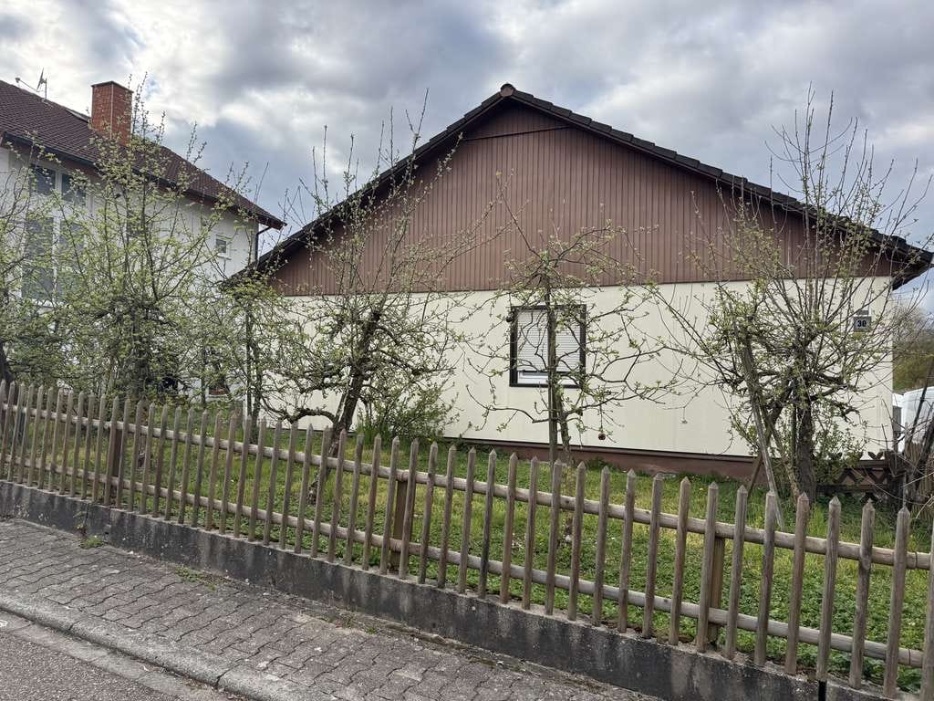 Immobilie in Dielheim - Wohnen mit Charakter: Einfamilienhaus Fertighaus in Dielheim - Bild 2