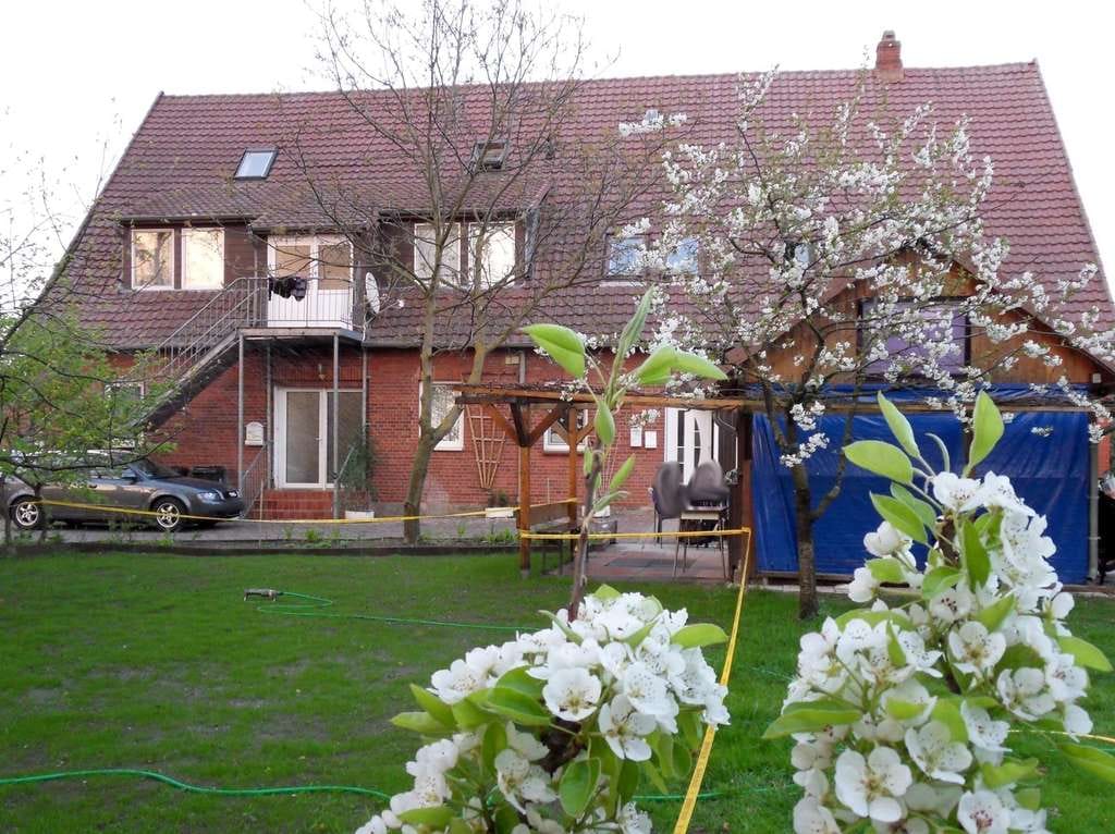 Immobilie in Stolzenau - Attraktives Mehrfamilienhaus als solide Kapitalanlage in Stolzenau - Bild 2