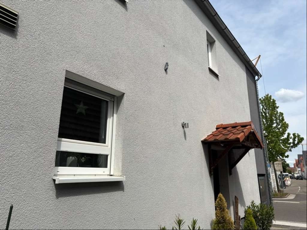 Immobilie in Offenbach an der Queich - Modernes Wohnen mit viel Platz - Bild 2