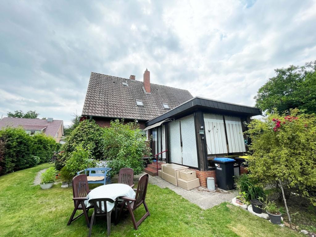Immobilie in Sögel - Älteres Einfamilienhaus in guter Lage von Sögel - Bild 2
