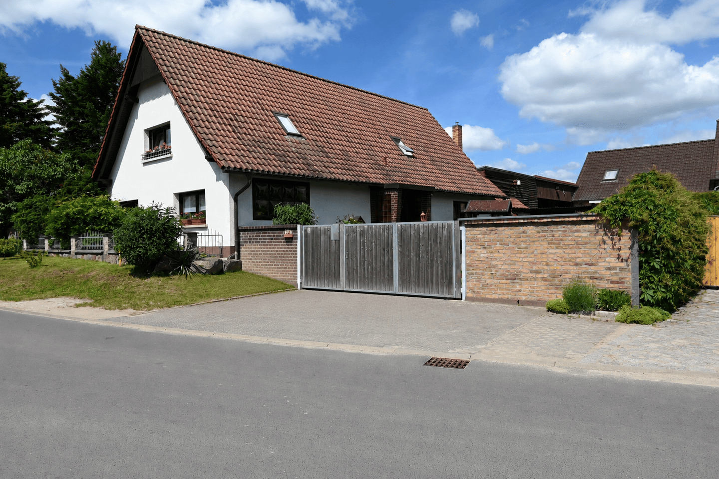 Immobilie in Templin - Reduziert - Uckermark - Stilvolles Einfamilienhaus in Röddelin mit Scheune und Garage - Bild 3