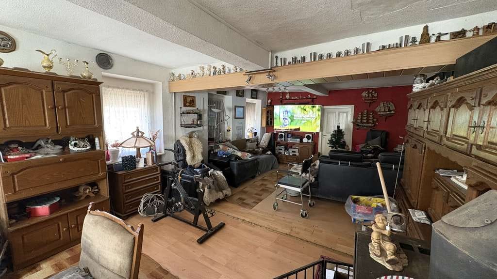 Immobilie in Buttstädt - Großzügiges Mehrgenerationenhaus mit Gewerbepotenzial - Bild 4