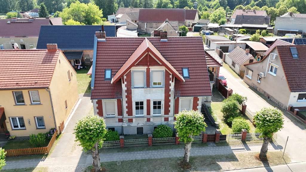 Immobilie in Fürstenberg/Havel - Altbaujuwel mit zwei Wohneinheiten im Fürstenberger Seenland - provisionsfrei - Bild 3