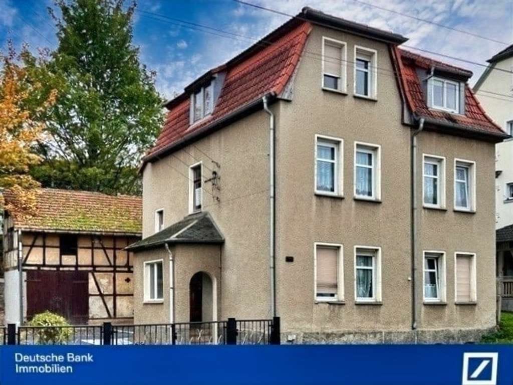 Immobilie in Oppurg - Solide Kapitalanlage in Pößneck – voll vermietetes Mehrfamilienhaus mit 3 Wohneinheiten - Bild 0