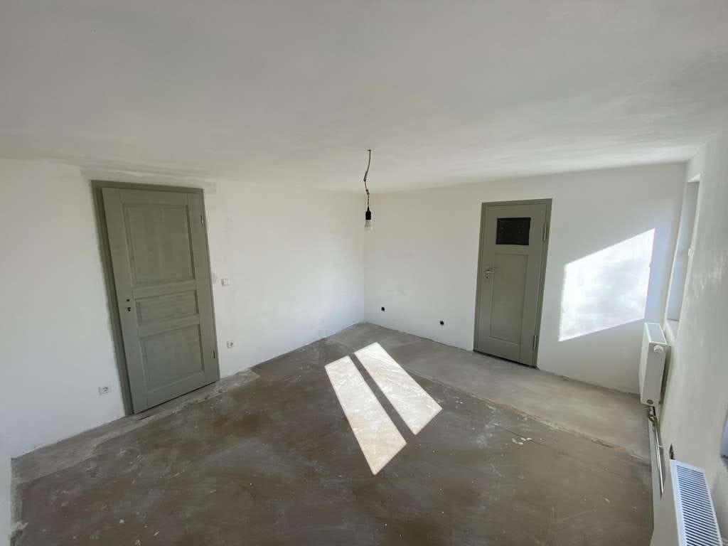 Immobilie in Rottenburg am Neckar - Modernisiertes Haus mit Wärmepumpe für 320.000 bei Herrenberg/ Tübingen - Bild 3