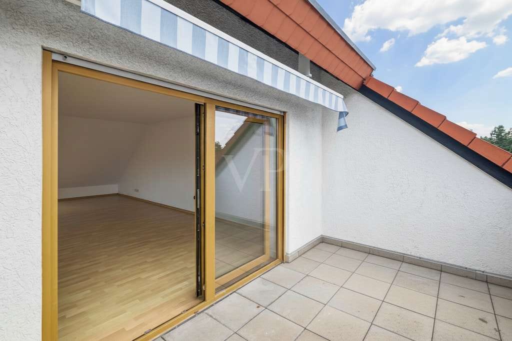 Immobilie in Mehlingen - Gepflegte Maisonettewohnung mit Dachterrasse in ruhiger Wohnlage - Bild 2